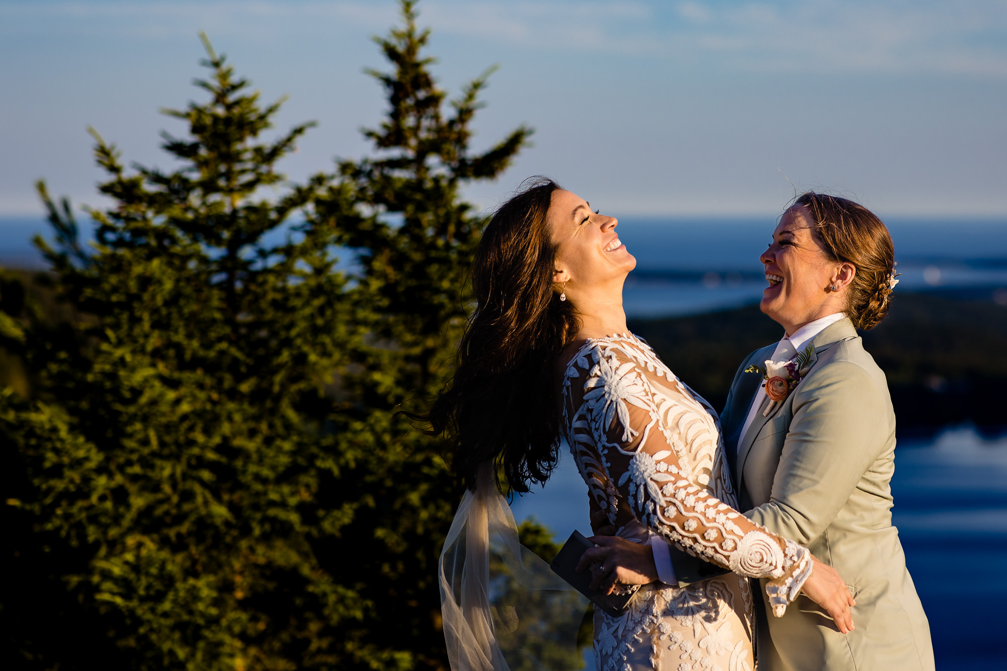 A stunning mountaintop wedding ceremony in Acadia National Park