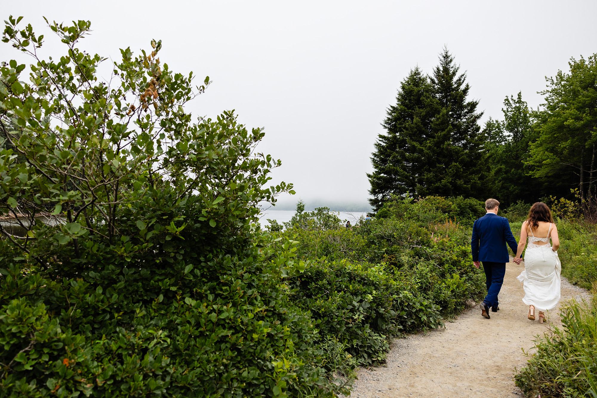 Jen & Kindle's Bar Harbor Inn elopement